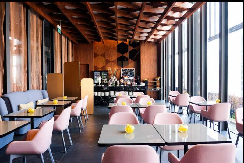 Imported Furniture Installation for Hotels in Singapore: A Complete FF&E Execution Guide hotel public area fit-out in singapore