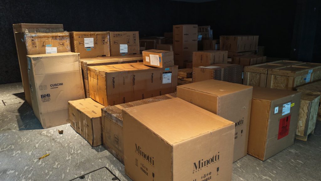 Installation-Ready Packing & Documentation for Imported Furniture to Singapore: How Overseas Factories Can Reduce Site Delays rongda imported furniture packing crates singapore