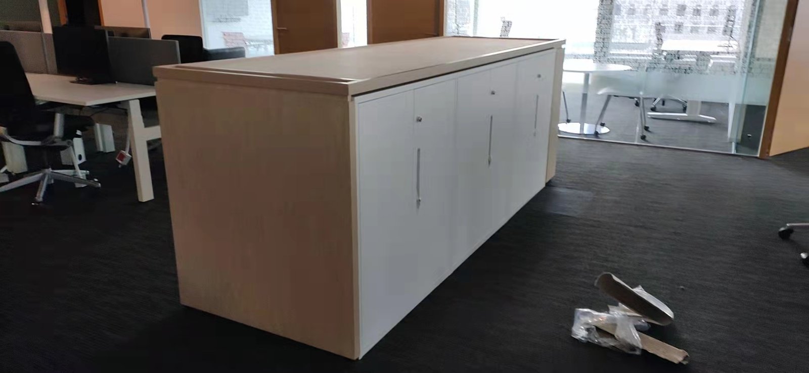 Reinstatement at the End of a Commercial Lease in Singapore Fitted office units being stripped out at lease expiry
