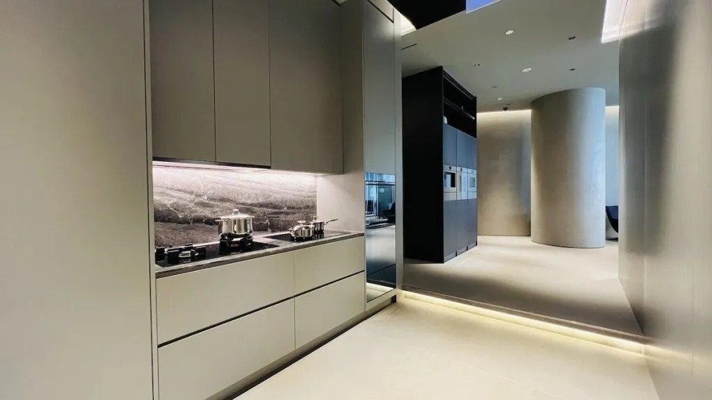 Rectifying FF&E in a Hotel That Has Already Opened: Room Nights, Housekeeping Access and the Remove-and-Return Cycle circulation and finished surfaces in a completed property singapore