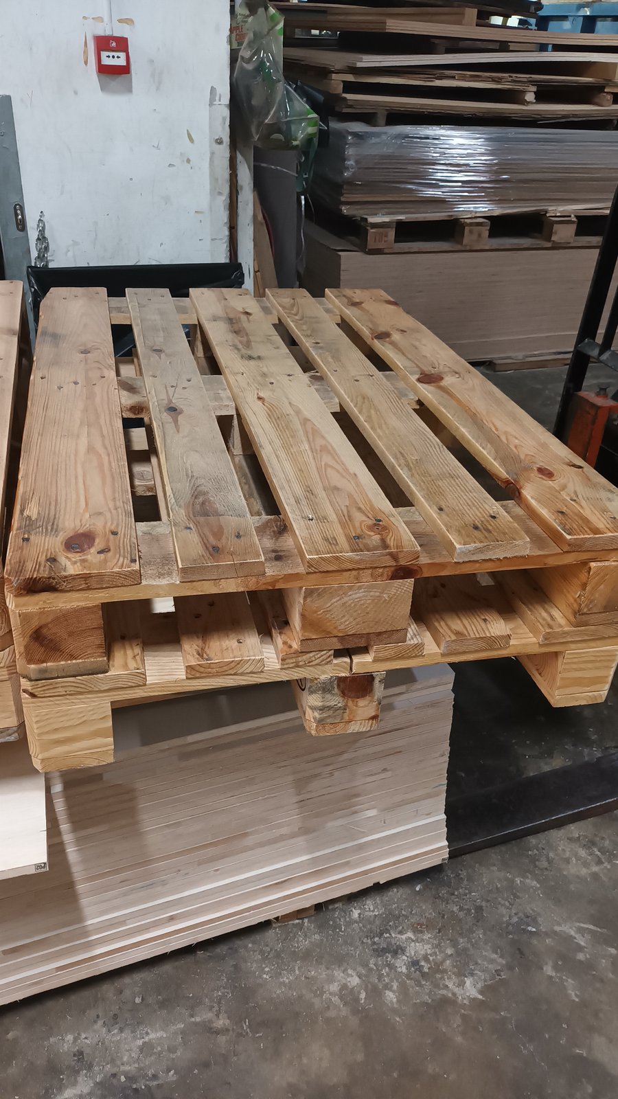 Room-by-Room FF&E Kitting & Staged Delivery in Singapore: Getting Imported Furniture to the Right Unit at the Right Time ffe component set staged for site release singapore