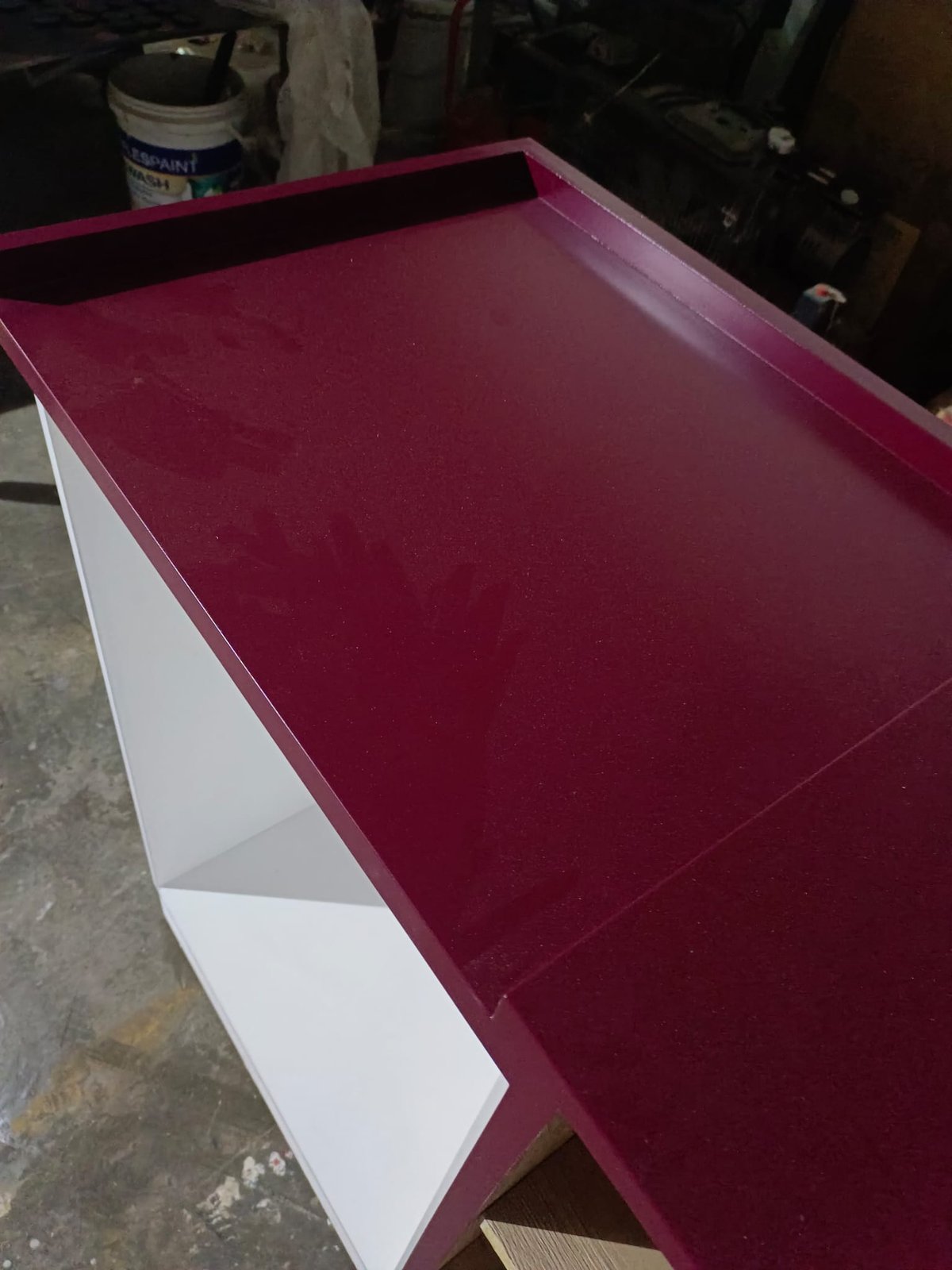 Defect Tagging, Quarantine & the FF&E Defect Register in Singapore: Keeping Damaged Imported Furniture Out of the Installation Room furniture panel rectification workshop singapore