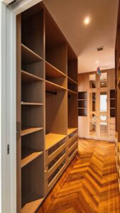 Rongda Walk In Wardrobe Completed Residence Singapore 169x300